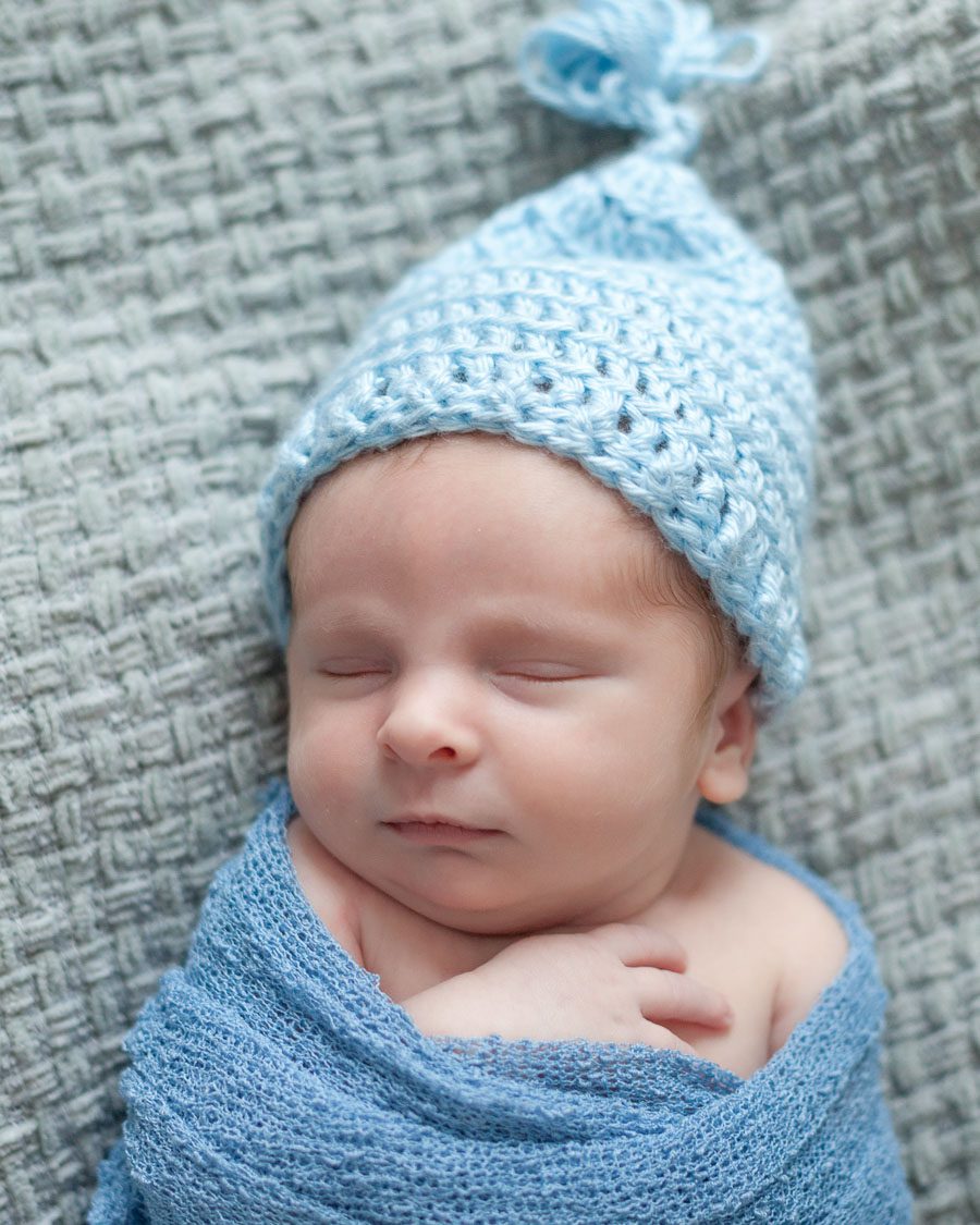 Newtown baby photo session — warm and cozy at home