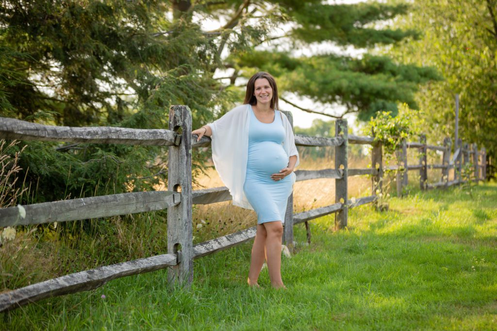 Maternity photos at Ambler Farm in Wilton, CT.